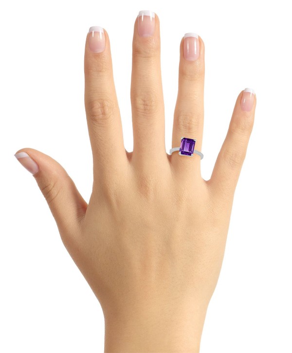 Women's Amethyst (3-1/6 ct.t.w.) and Diamond (1/10 ct.t.w.) Ring